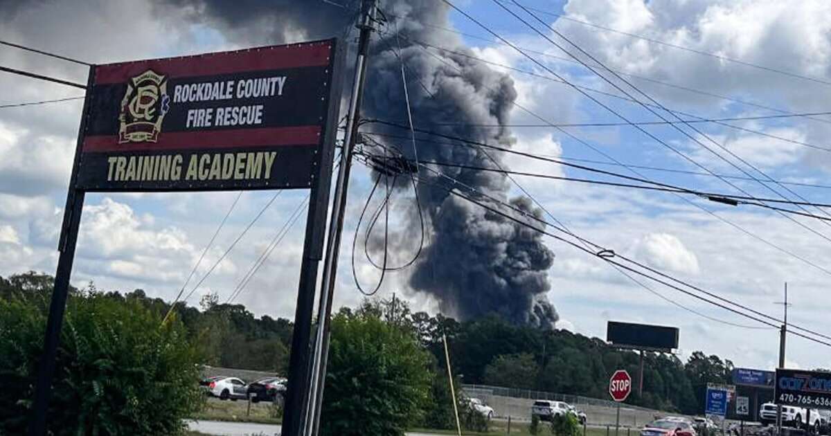 Georgia chemical lab fire prompts evacuations, shelter-in-place orders for entire county