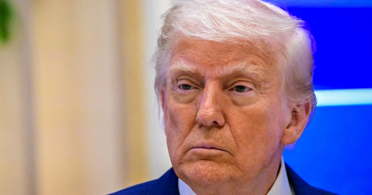 Trump says he'll speak separately to Zelenskyy and Putin on Monday about a potential Russia-Ukraine ceasefire