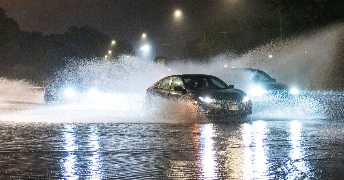 Midwest storms and tornadoes leave more than 500,000 without power