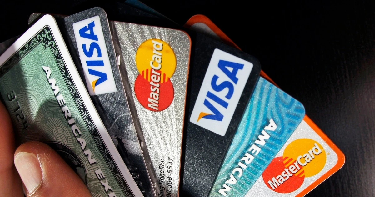 Luxury credit card rivalry heats up as Amex, JPMorgan tease updates to their premier cards