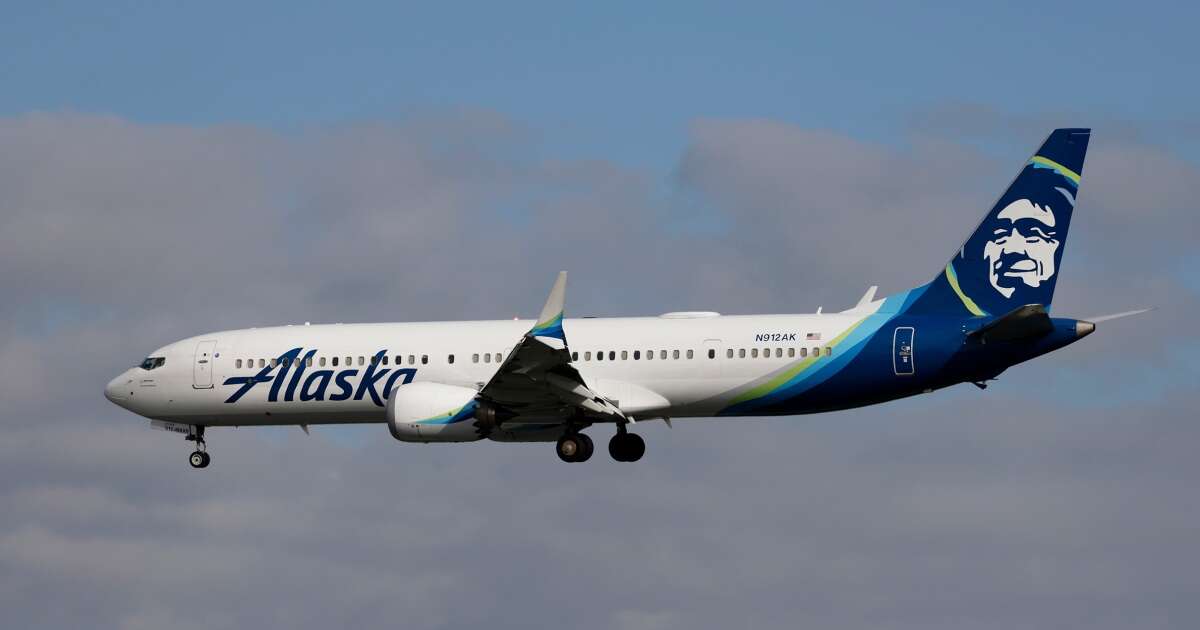 Alaska Airlines plans new nonstop flights to Japan, Korea in $1 billion postmerger profit push