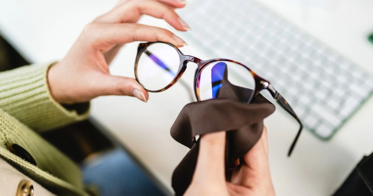 This is how you should actually be cleaning your glasses