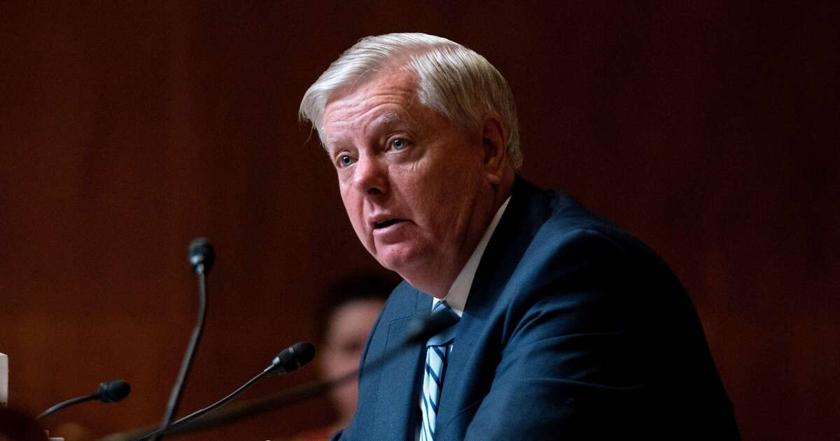 Lindsey Graham visits Nebraska on behalf of Trump campaign to push for electoral vote change