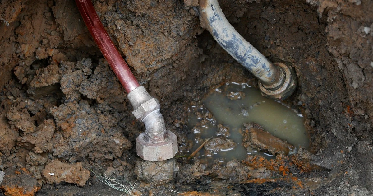 Flint replaces most lead pipes, 10 years after the Michigan water crisis