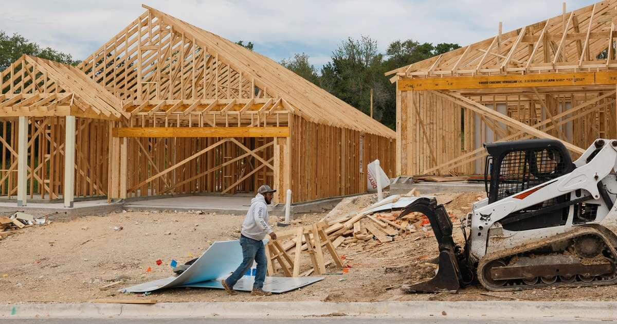 U.S. homebuilders raise alarm over tariffs as sentiment falls to 5-month low