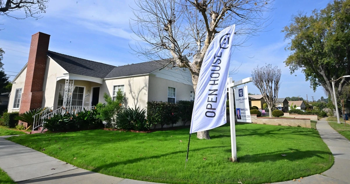 December home sales slump to close out their worst year since 1995