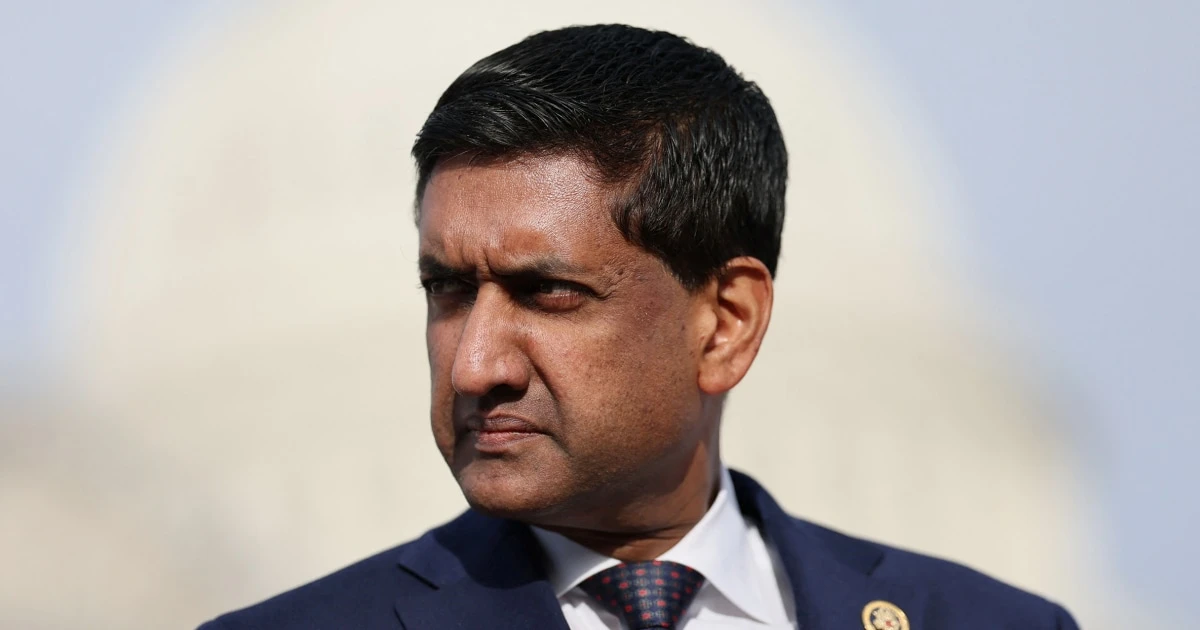 Rep. Ro Khanna thinks the Epstein files could help Democrats 'fight Trump effectively'