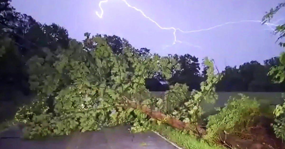 At least 1 dead amid severe weather across midwest with millions more under warnings