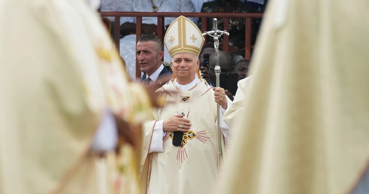 Pope Leo XIV greeted by crowd of 120,000 in Cameroon as he attacks uneven distribution of wealth