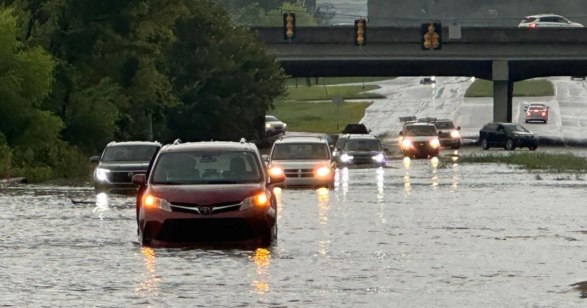 3 dead in historic rain and flash flooding in Tennessee, authorities say