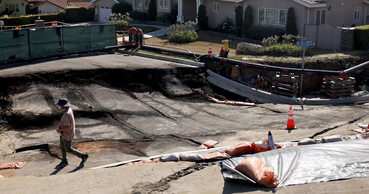 California city hit by landslides was at risk for decades, and the slipping may not be stoppable