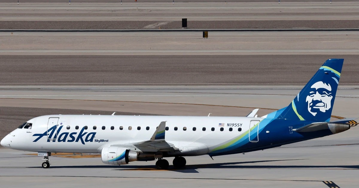 Alaska Airlines grounds planes amid computer network outage