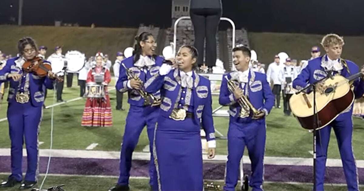 An Iowa high school's growing Latino population made way for its first mariachi band 