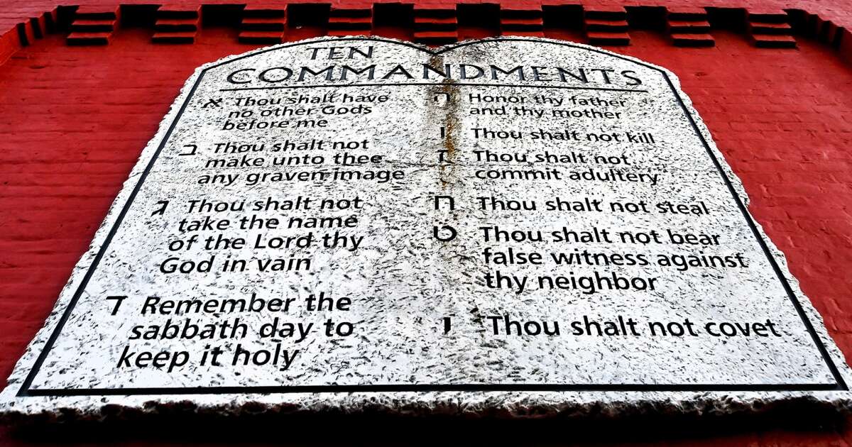 Louisiana's Ten Commandments law in public schools temporarily blocked, federal judge orders