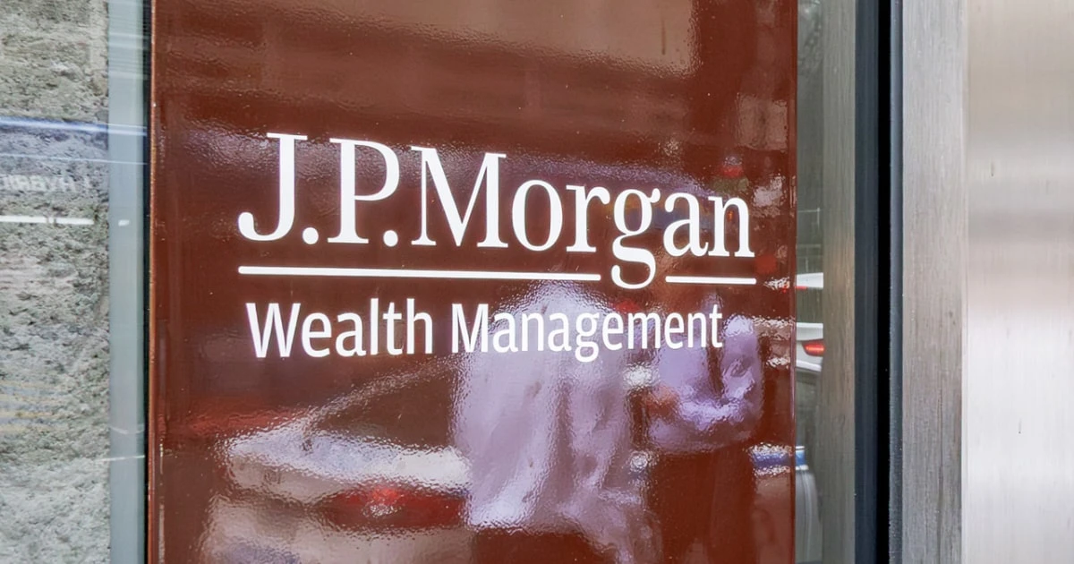 JPMorgan Chase is heading upmarket to woo America's millionaires