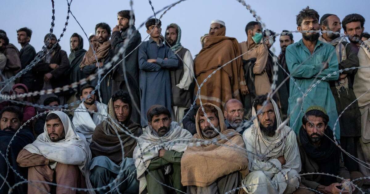 Afghanistan accuses Pakistan of trying to expel refugees by arresting the undocumented 