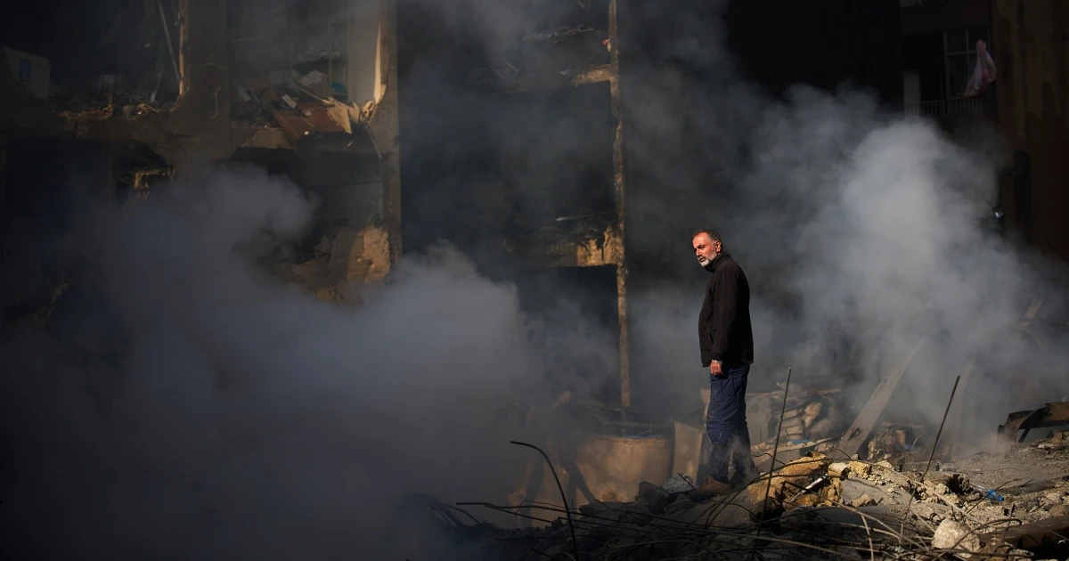 Israel's attacks devastate Beirut and threaten U.S.-Iran ceasefire