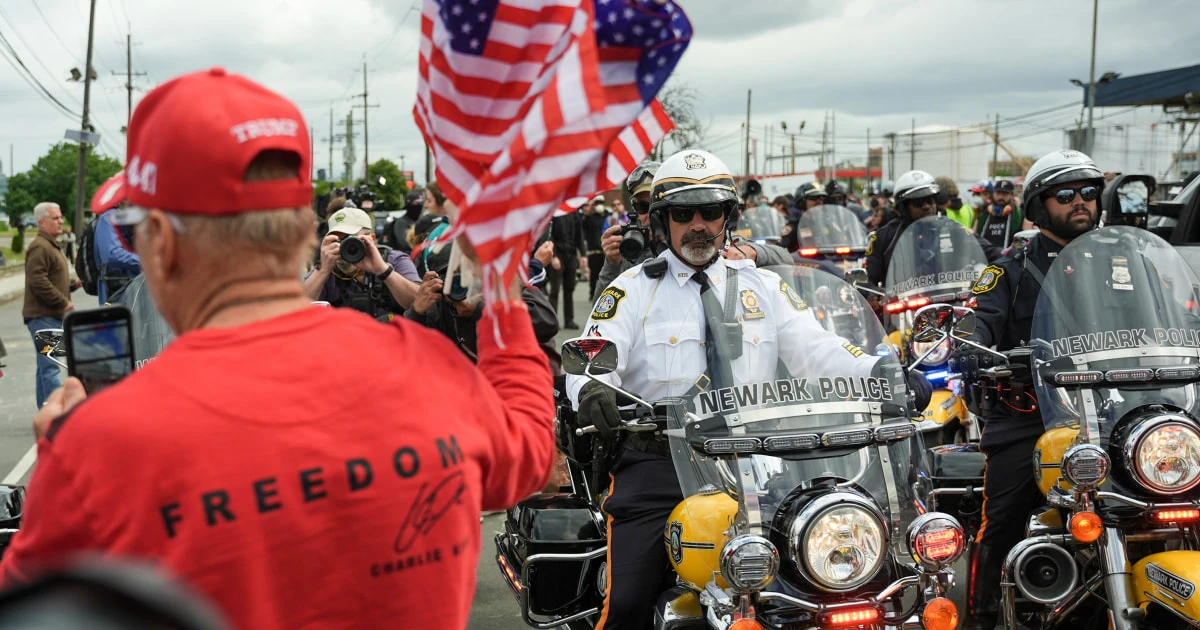 Dueling protests draw heavy police presence outside New Jersey ICE detention center amid allegations over conditions