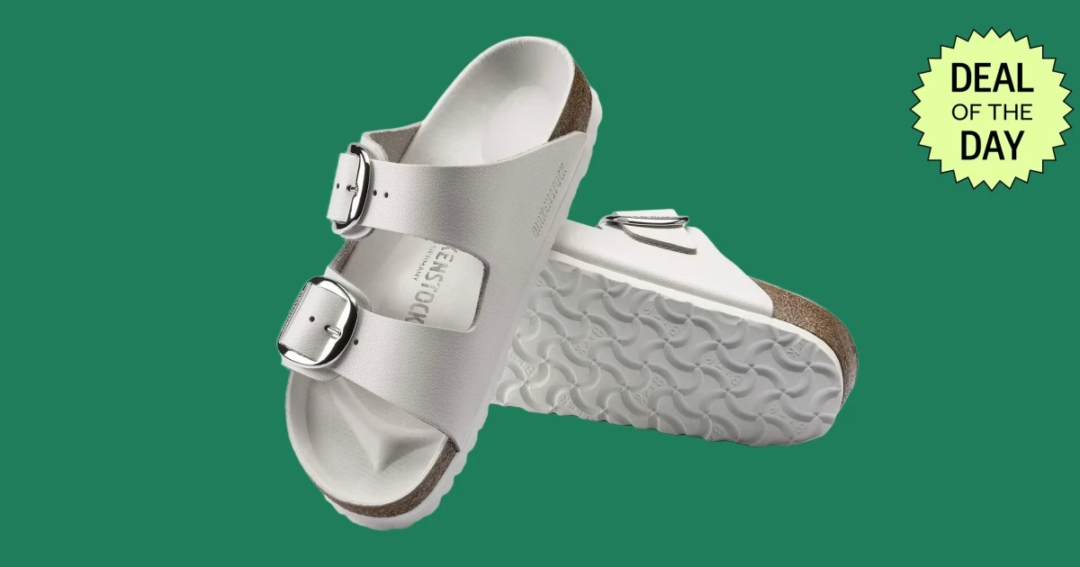 Deal of the Day: Birkenstock Arizona sandals are 40% off