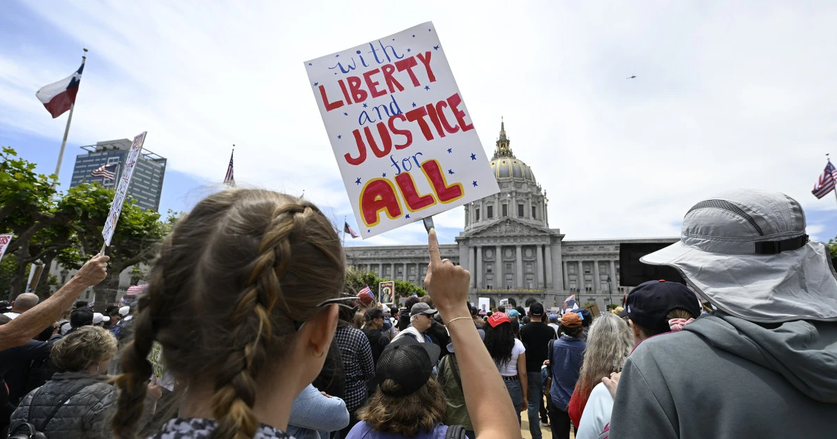 Violent clashes at San Francisco immigration court won't deter protesters, organizers say
