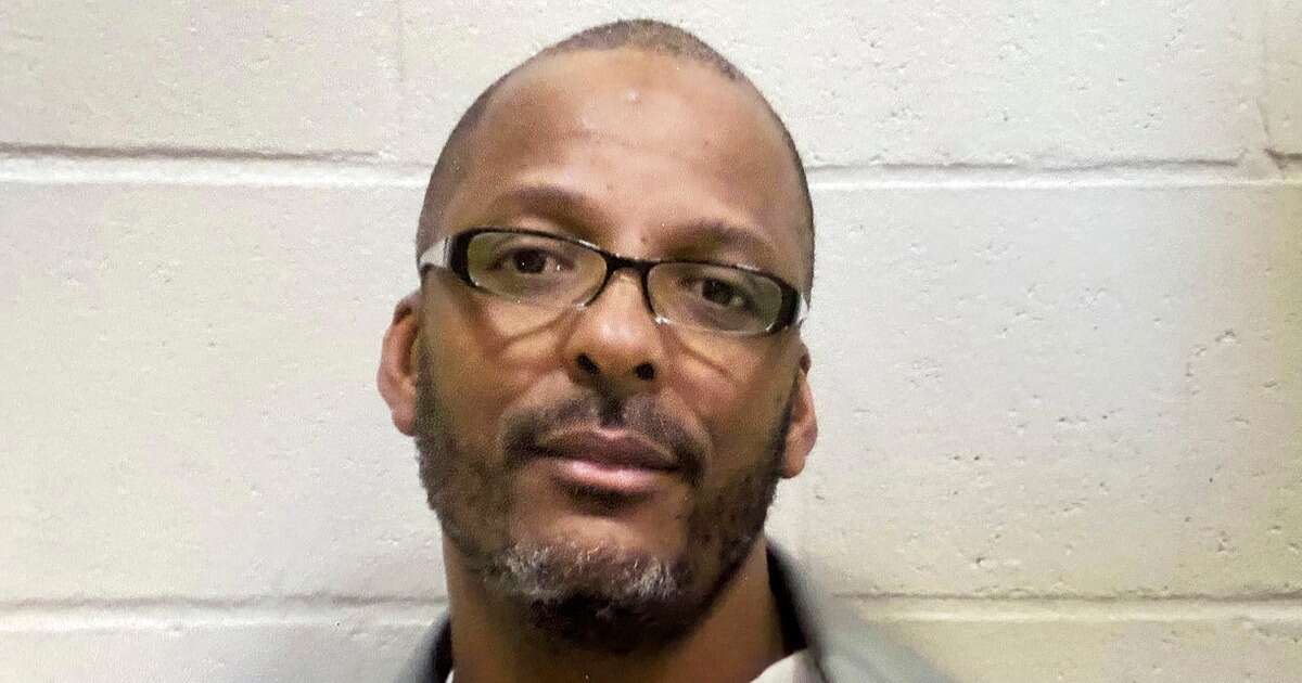 Missouri Supreme Court blocks release of man jailed for over 30 years after his murder conviction was overturned 