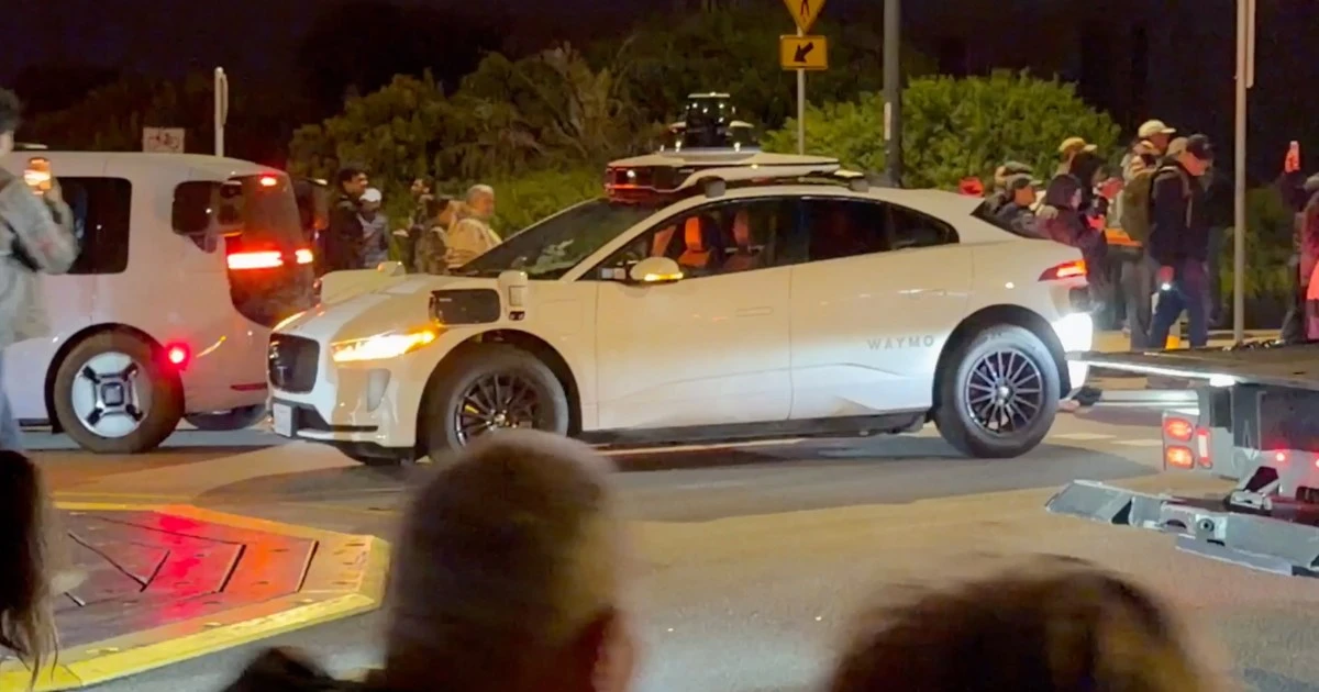Waymo cars stranded on San Francisco streets as July Fourth gridlock drains batteries