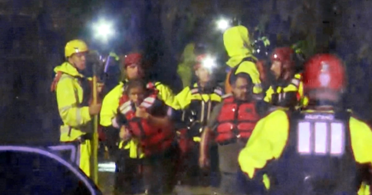 13 vehicles swept away in San Antonio flooding, leaving 4 dead and 3 missing