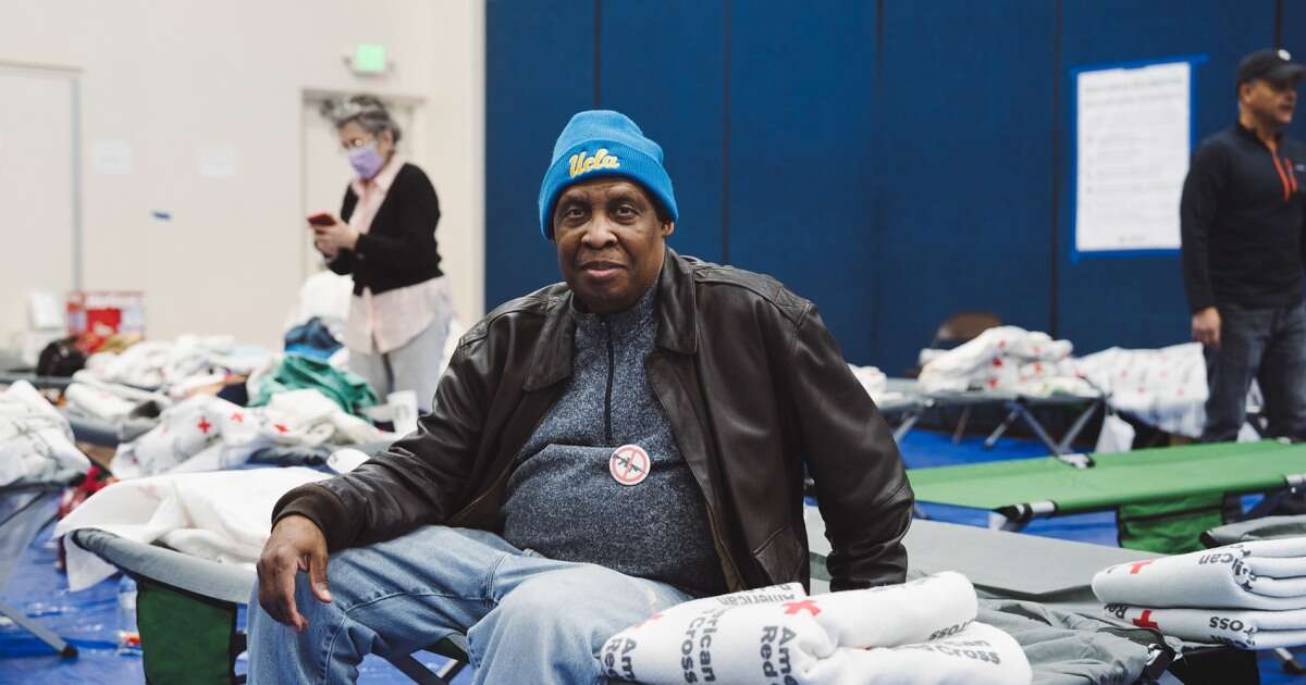 At Los Angeles emergency shelters, wildfire evacuees turn to community help amid uncertainty