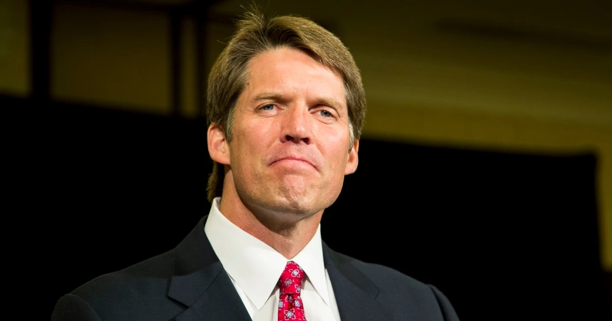 Republican Eric Hove officially enters Wisconsin Senate race against Tammy Baldwin 
