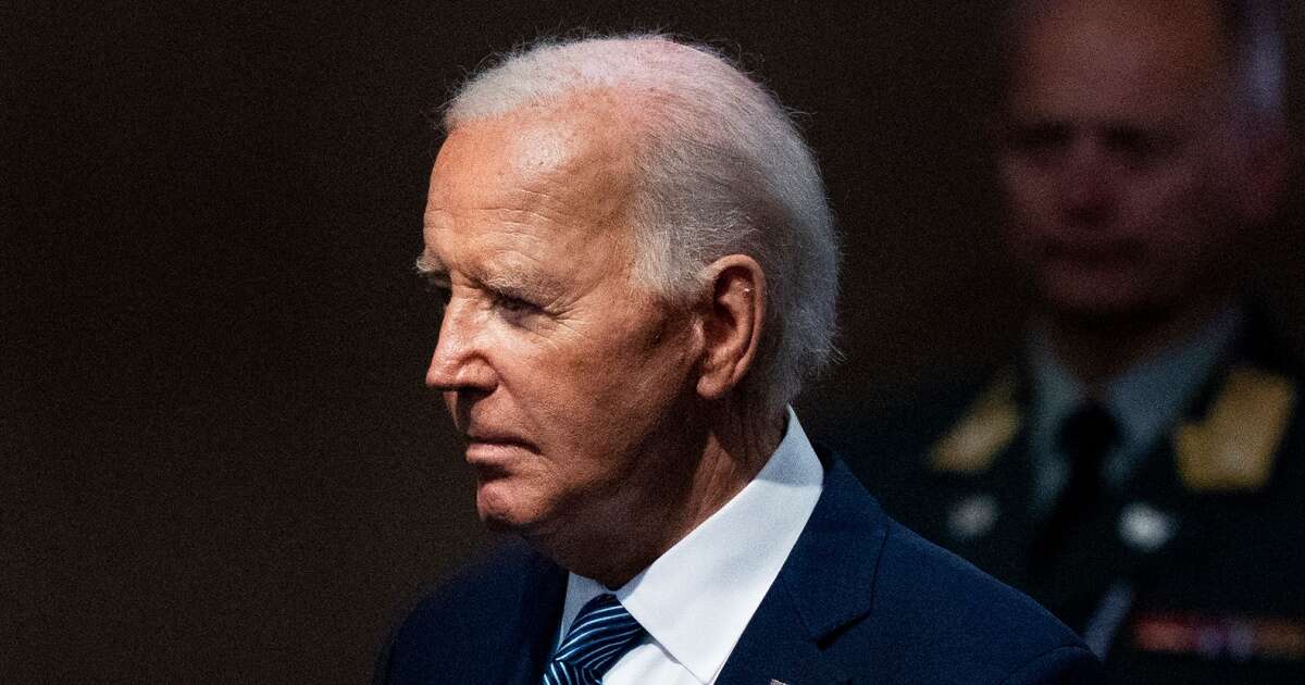 'No one involved in the effort thinks he has a path': Biden insiders say the writing is on the wall