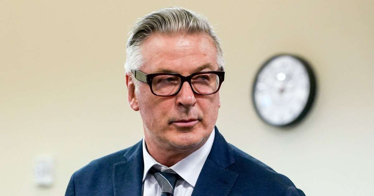 'Rust' prosecutor asks judge to reconsider dismissal of Alec Baldwin's criminal case