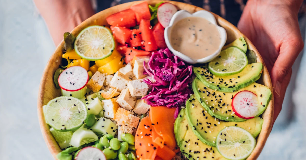 An anti-inflammatory diet may help colon cancer patients live longer, study says