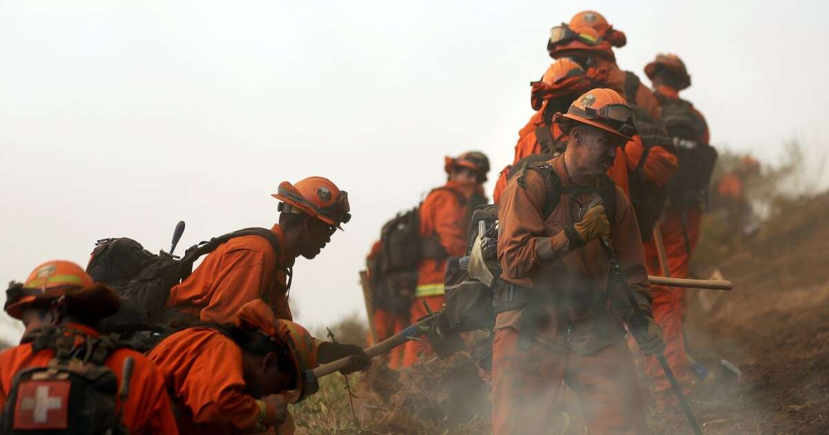 California prisoner firefighter program draws harsh criticism amid L.A. wildfires