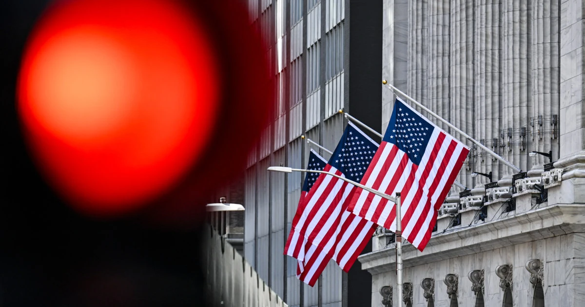 Volatility reigns on Wall Street as Trump's tariffs take effect