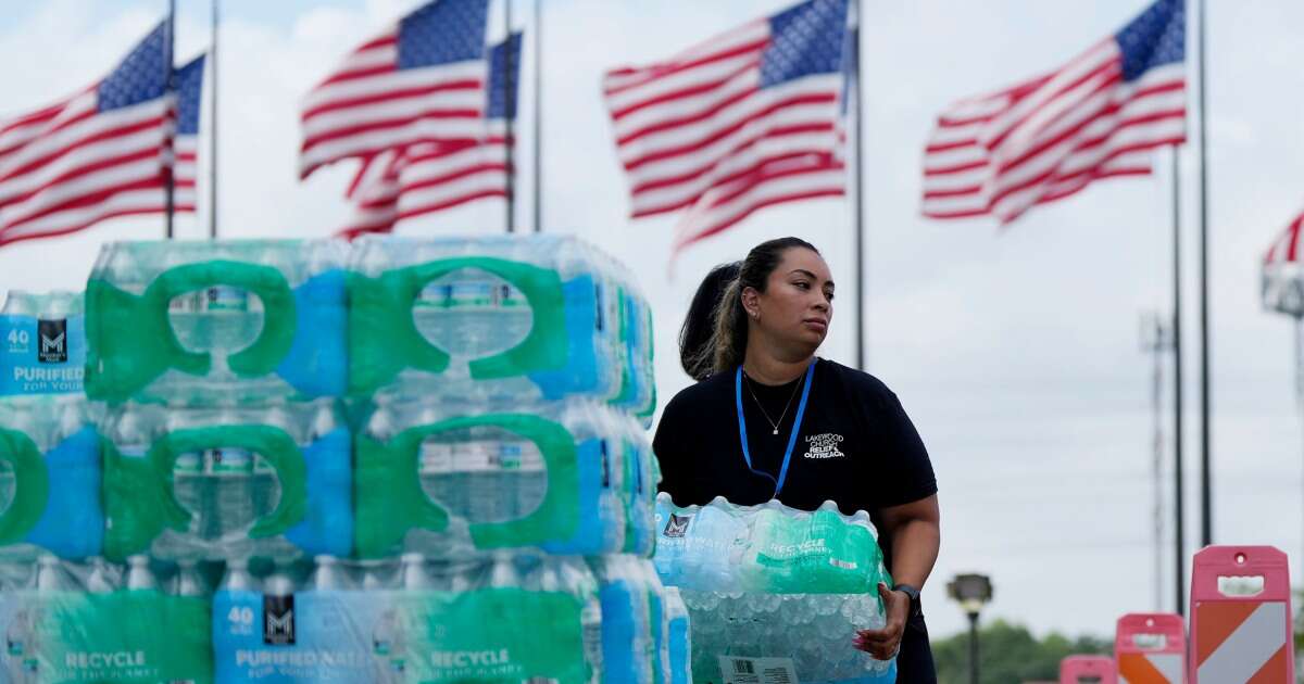 1.7M without power in Texas as dangerous heat follows in Beryl’s wake