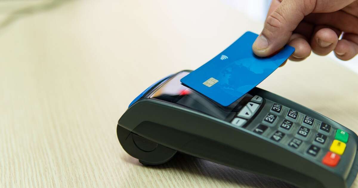 The Fed slashed interest rates, but some credit card APRs aren’t going down. Here’s why