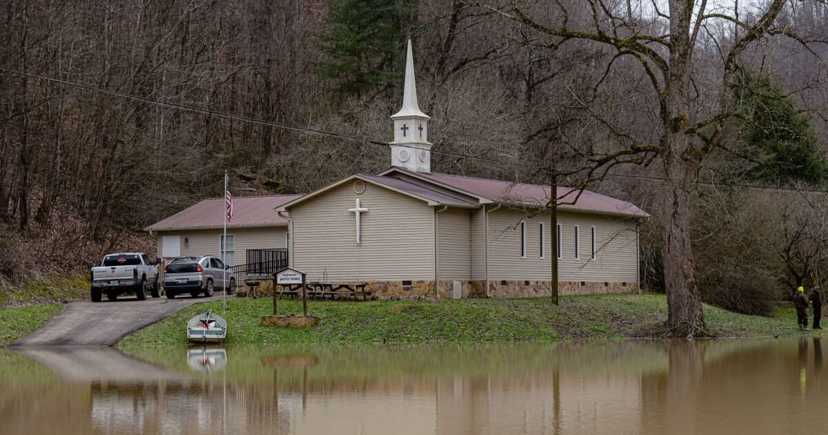 Kentucky death toll rises to 21 as Gov. Beshear announces disaster declaration