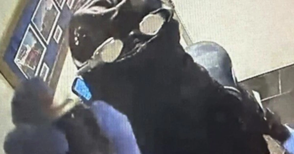 Man in scuba gear suspected of robbing Disney Springs restaurant 