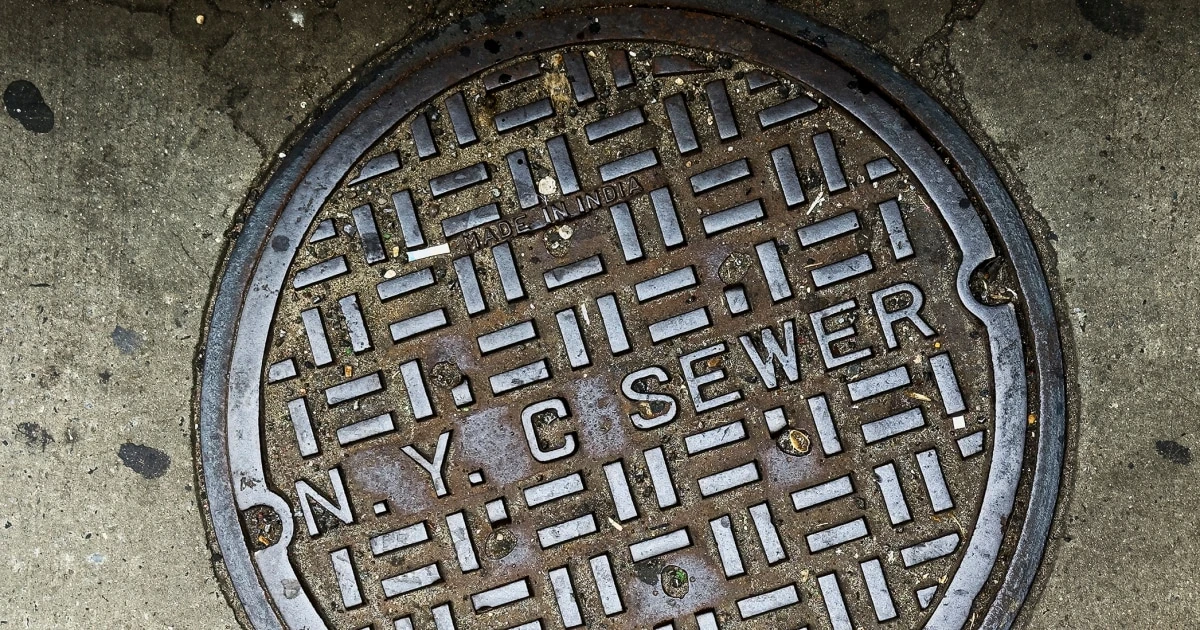 Police investigate videos of men mysteriously emerging from New York City sewers 