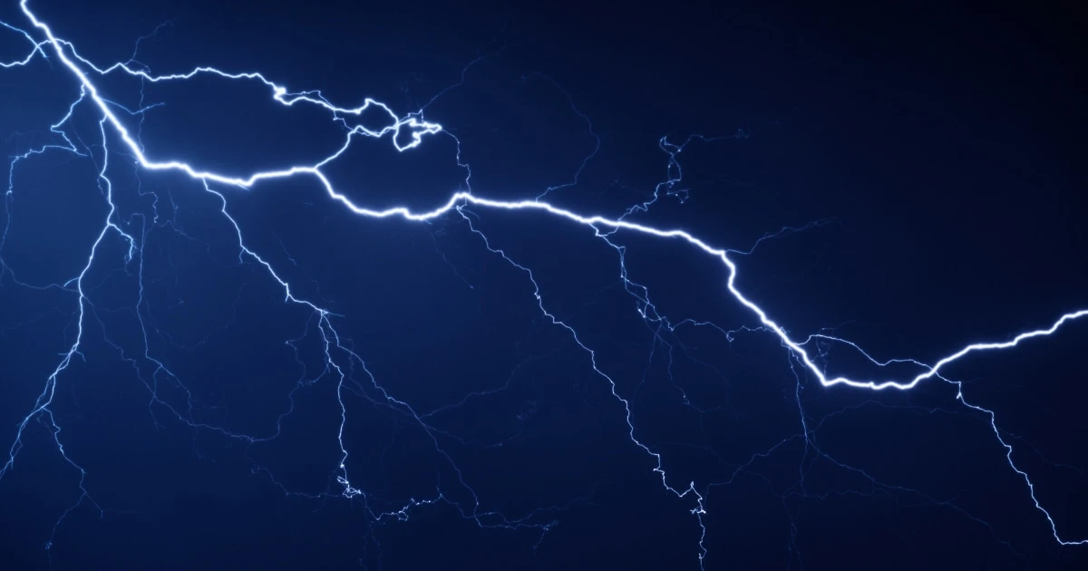 7 youth group members hospitalized after lightning strike in Utah