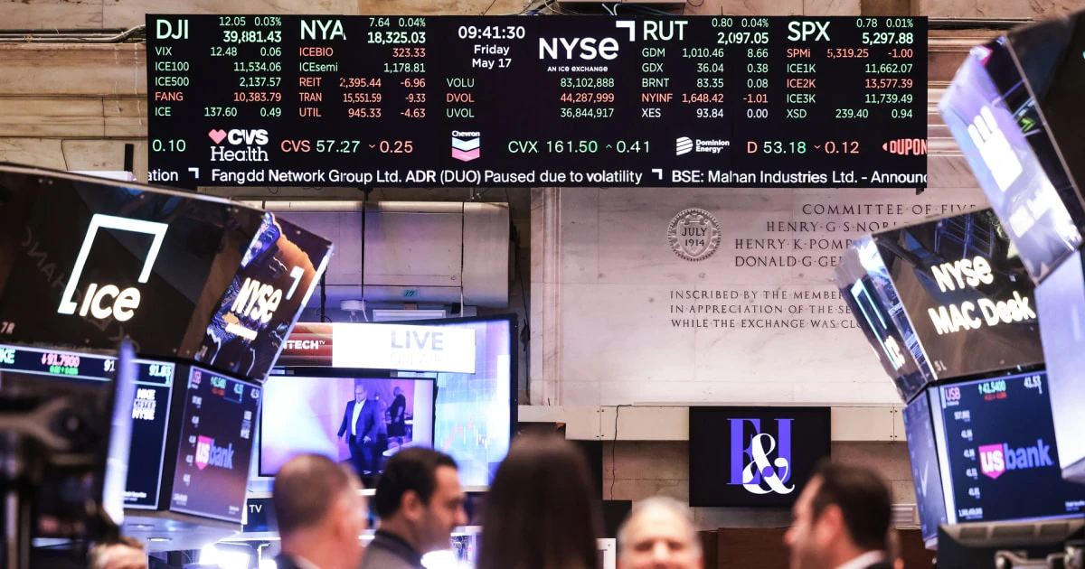 New York Stock Exchange investigating 'technical issue' that caused Berkshire Hathaway share price to drop 99%