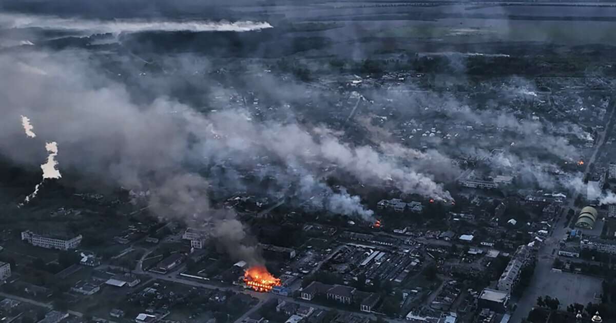 Video shows death on the streets of Ukraine town at heart of new Russian offensive 