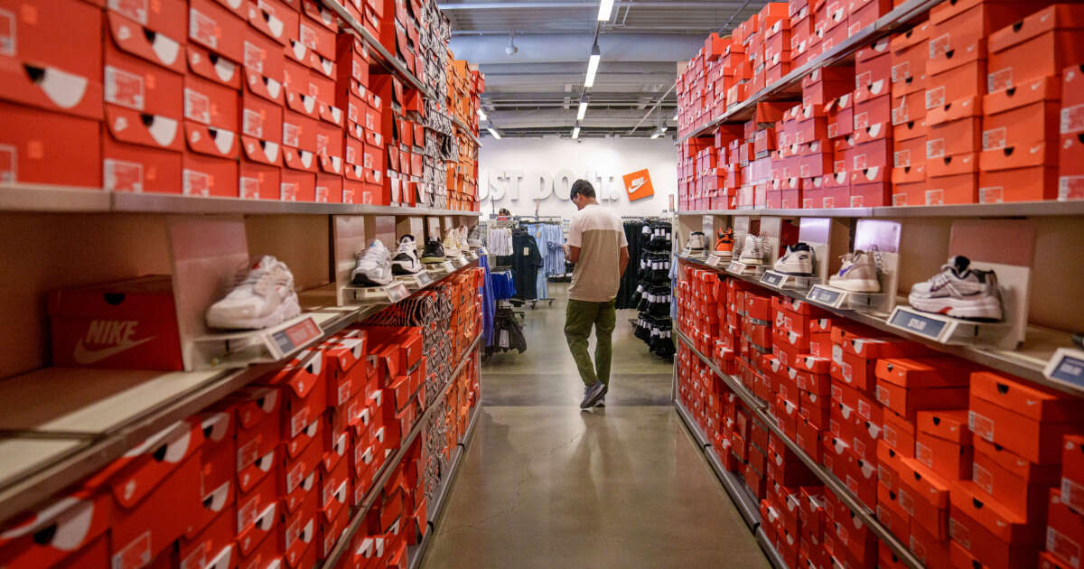 Consumers choose their favorite retailers ahead of the holidays: Nike, Kohl's top the list