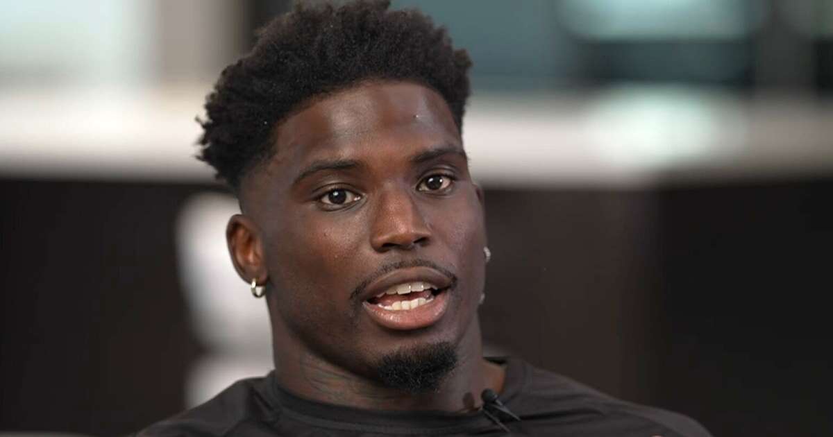 Tyreek Hill fears he could have been shot in 'worst-case scenario' during police stop outside stadium