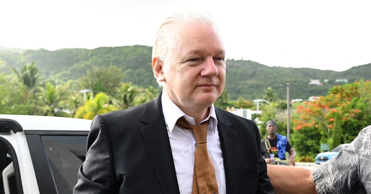 Julian Assange arrives home in Australia a free man after U.S. plea deal