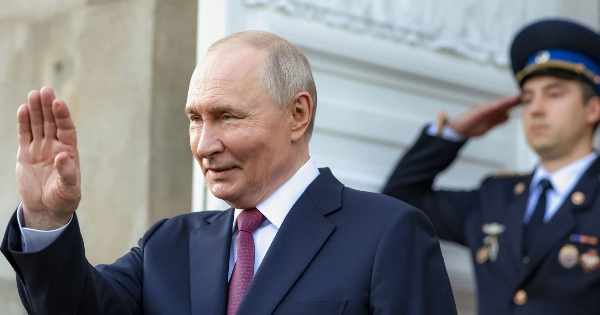 Putin faces Ukrainian drone threat and stagnating economy at ‘Russian Davos’