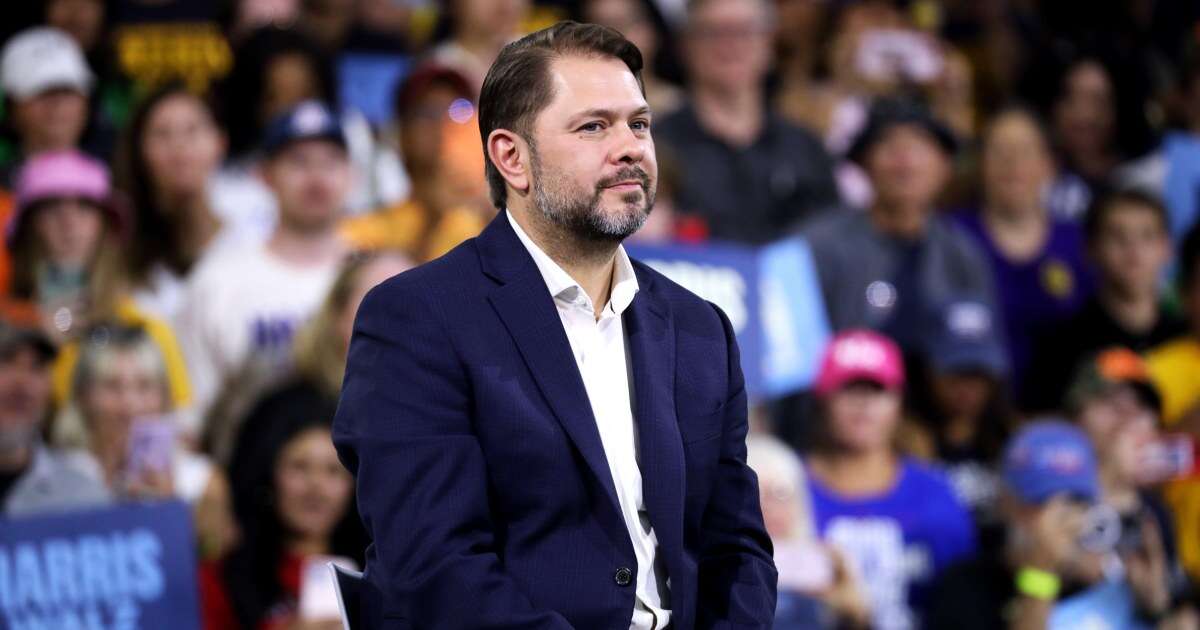 Democrat Ruben Gallego defeats Kari Lake to become Arizona's first Latino senator