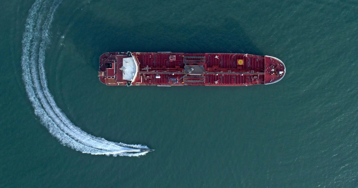 Oil jumps above $116 as Trump's Strait of Hormuz deadline approaches