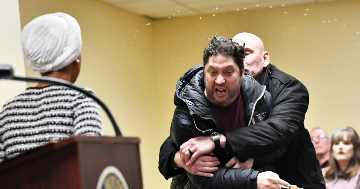 Minneapolis man pleads guilty to syringe attack against Rep. Ilhan Omar 