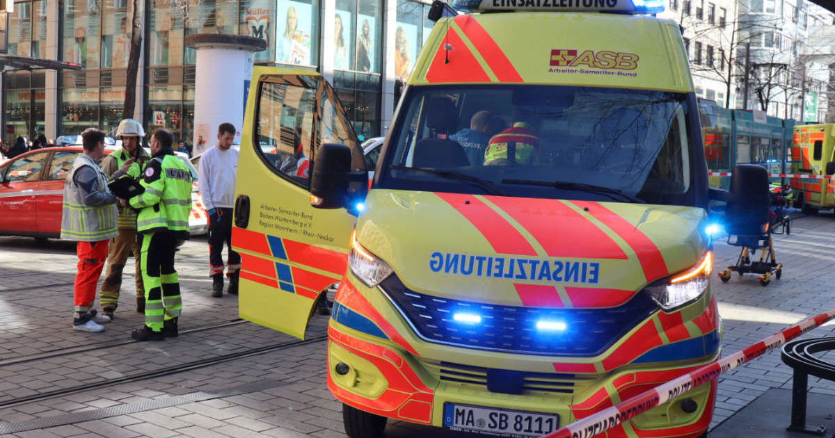 One killed and several injured in suspected car-ramming in Mannheim, Germany